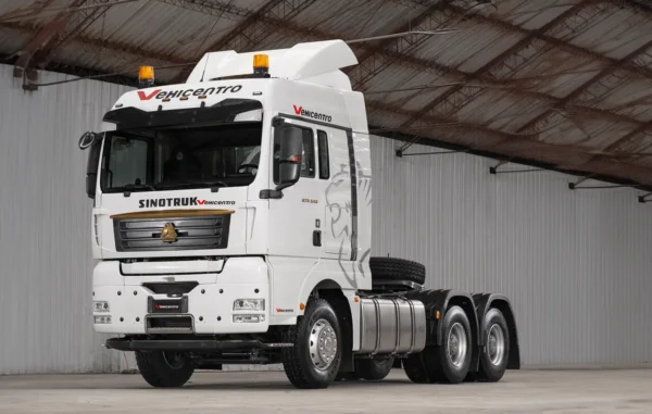 CABEZAL 4256 / C7H / 540 HP / CATALINAS OFF ROAD / 6X4  -  48TON